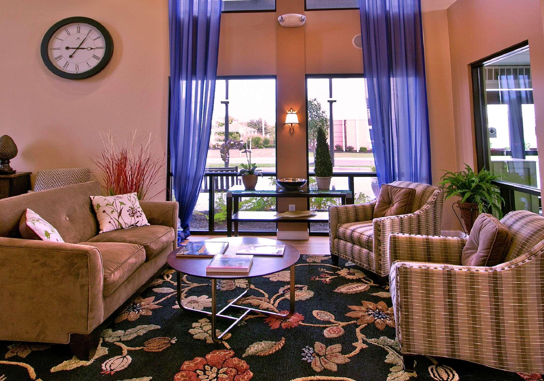 Doubletree By Hilton Buffalo-amherst Amherst