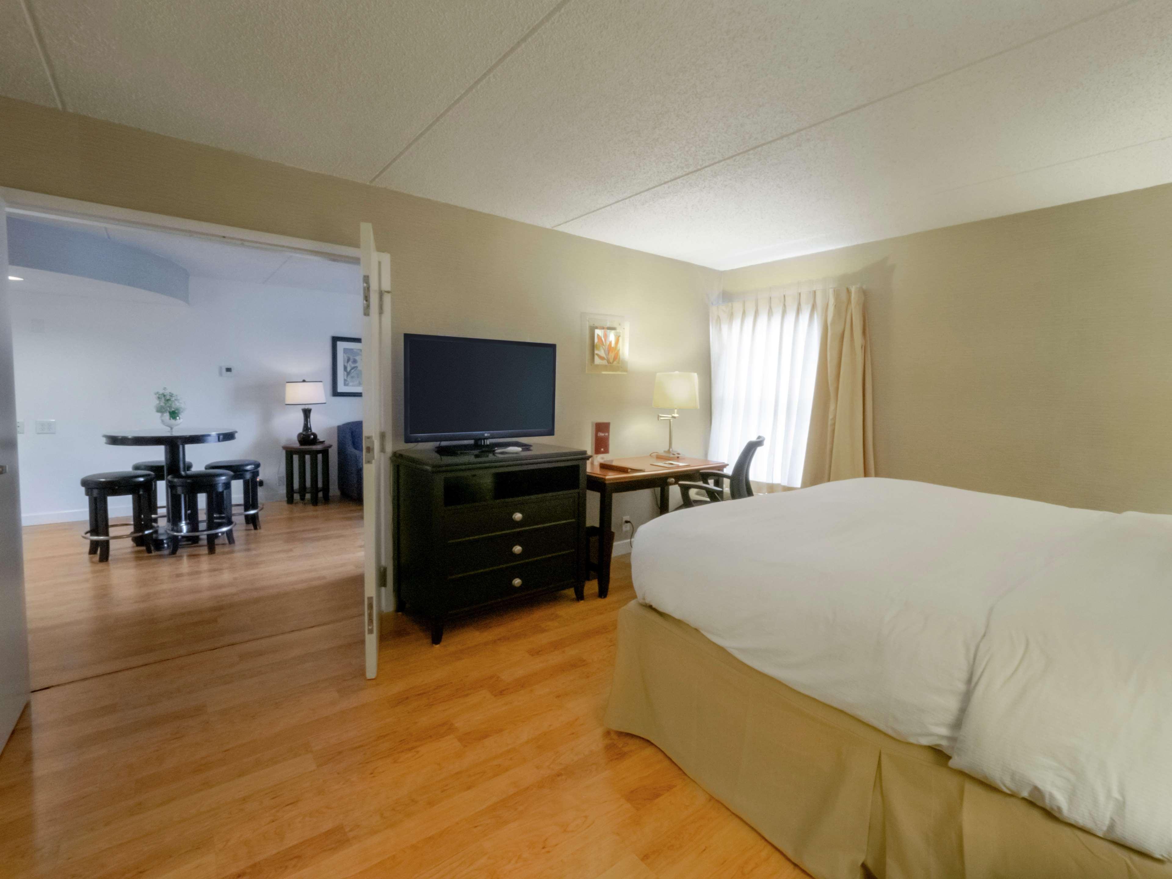 Doubletree By Hilton Buffalo-amherst Hotel 4*