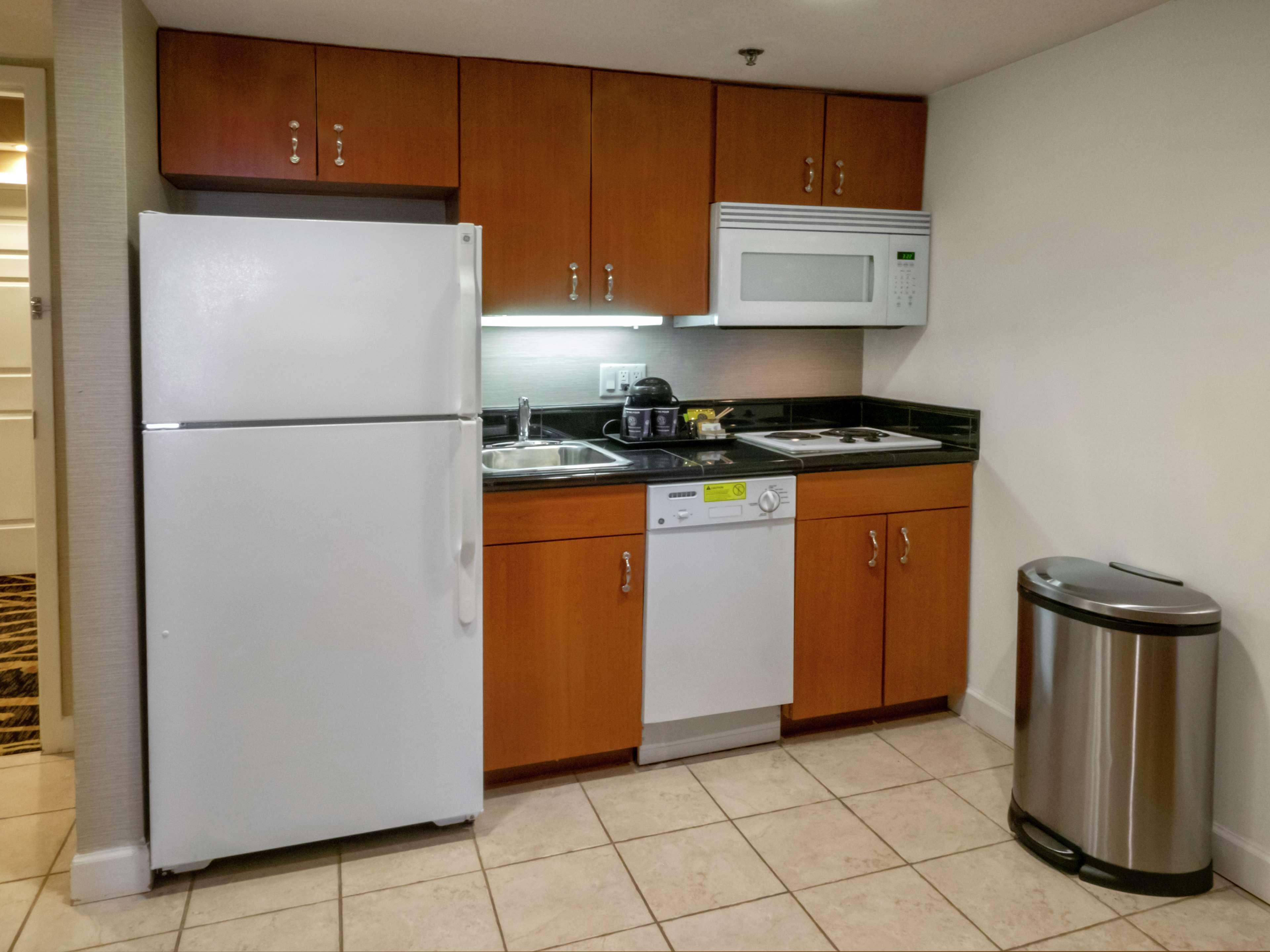 Doubletree By Hilton Buffalo-amherst Hotel 4*